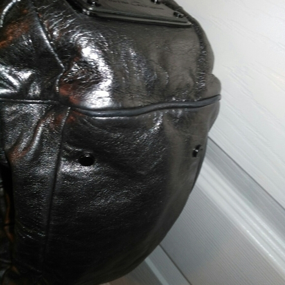 🦋 3/$30 Kenneth Cole genuine leather bag - Picture 3 of 8